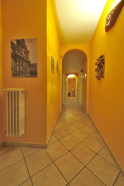 レッチェ Barocco.Oberdan Bed & Breakfast エクステリア 写真