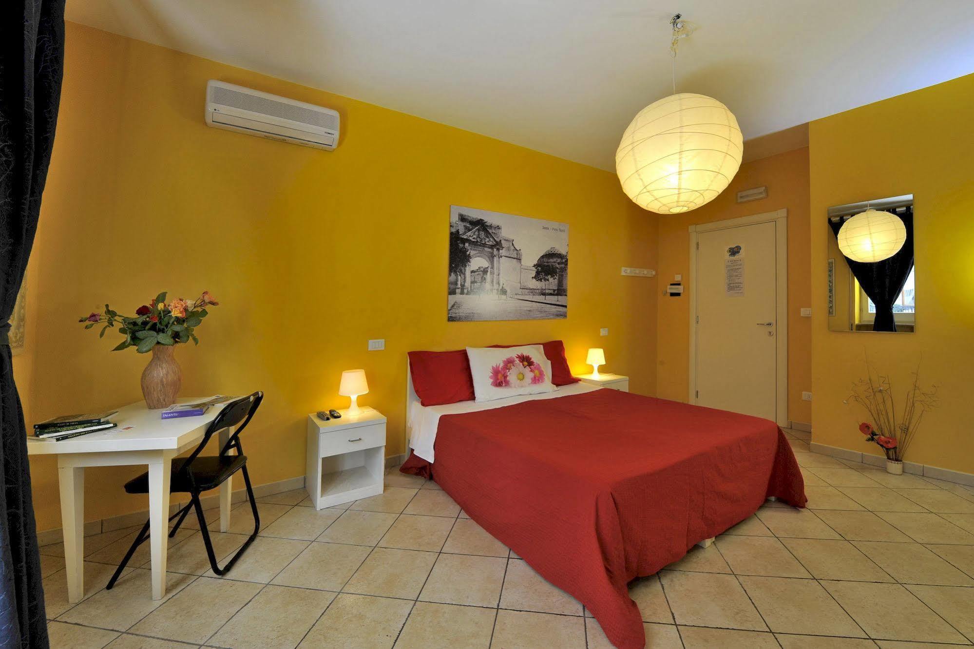 レッチェ Barocco.Oberdan Bed & Breakfast エクステリア 写真