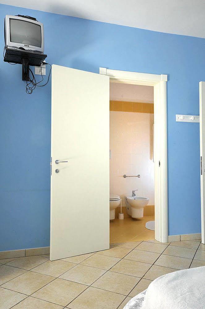レッチェ Barocco.Oberdan Bed & Breakfast エクステリア 写真